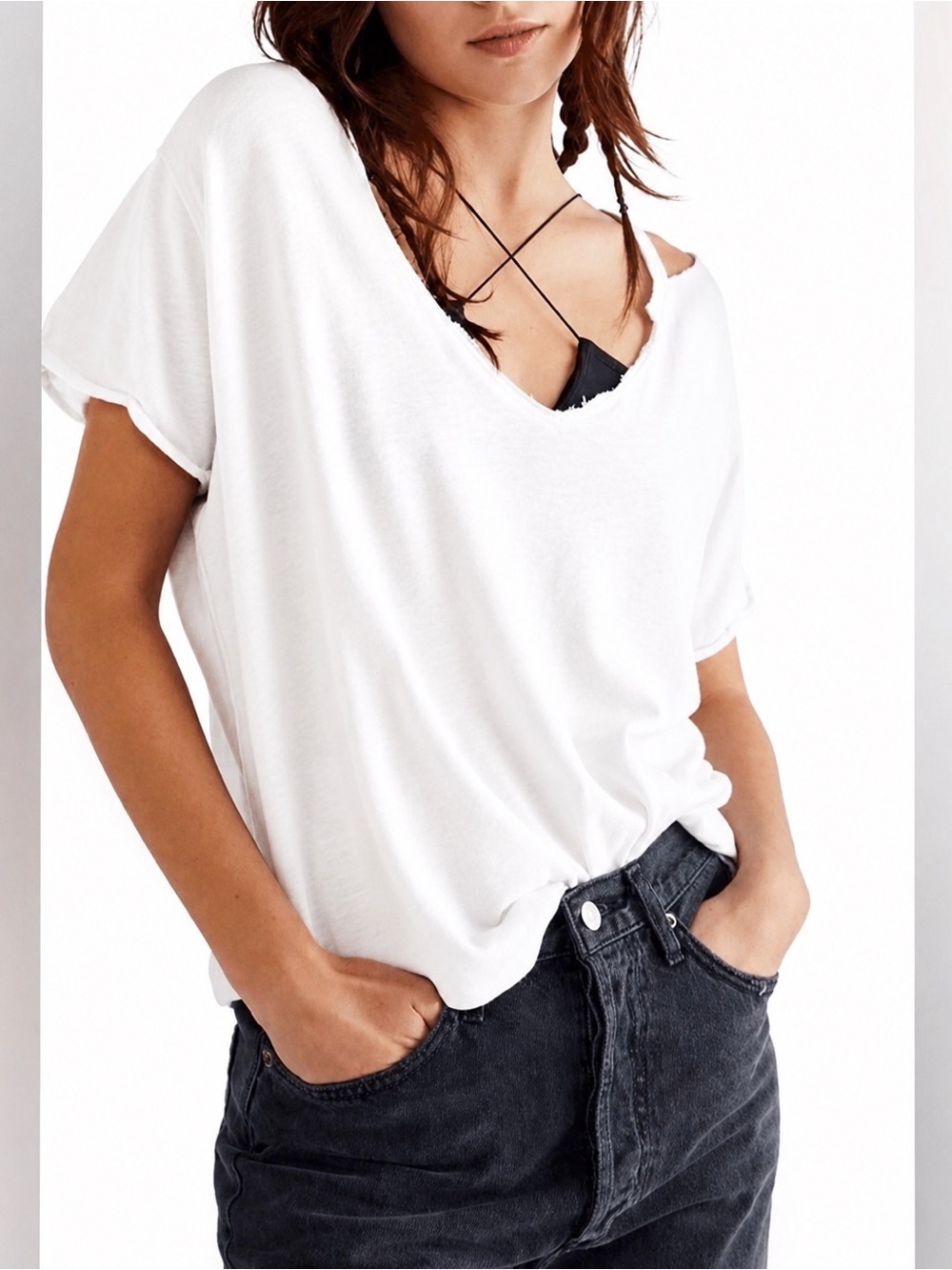 👕 We The Free Deep V Neck Oversized Tee Medium Relaxed Casual Top 🤍